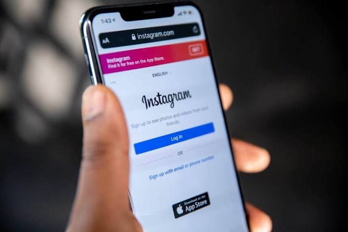Instagram Stories anonymement